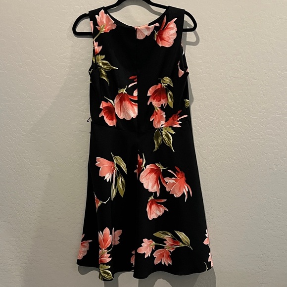 Alyx Black Floral Dress size 12 - Picture 7 of 11